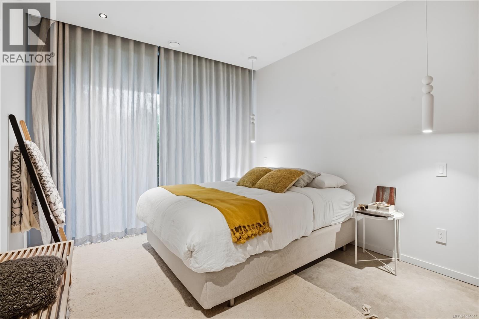 828 Odyssey Lane, Ucluelet