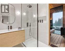 828 Odyssey Lane, Ucluelet, BC V0R3A0 Photo 54