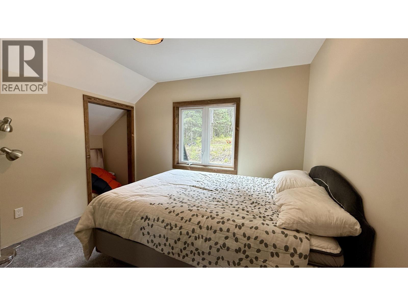 4460 TATTON-HELENA FS ROAD - 22