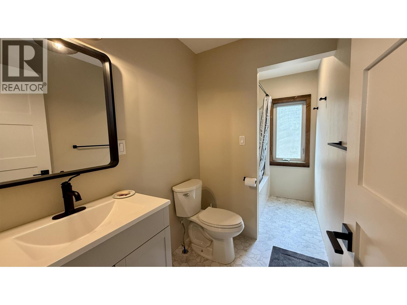 4460 TATTON-HELENA FS ROAD - 24