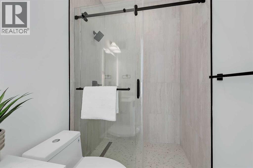 Single Family House for Sale in    Avenue SW South Calgary Calgary 