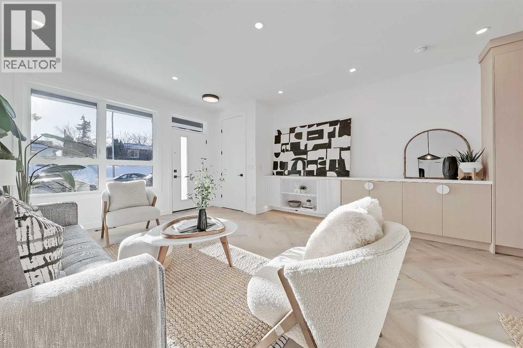 Single Family House for Sale in    Avenue SW South Calgary Calgary 