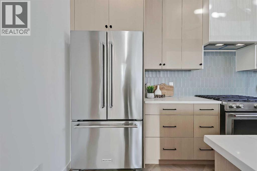 Single Family House for Sale in    Avenue SW South Calgary Calgary 