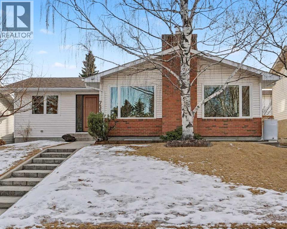 Single Family House Bungalow for Sale in  Silver Mead Road NW Silver Springs Calgary 