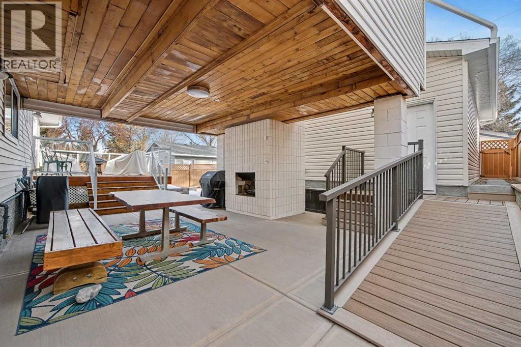 Single Family House Bungalow for Sale in  Silver Mead Road NW Silver Springs Calgary 