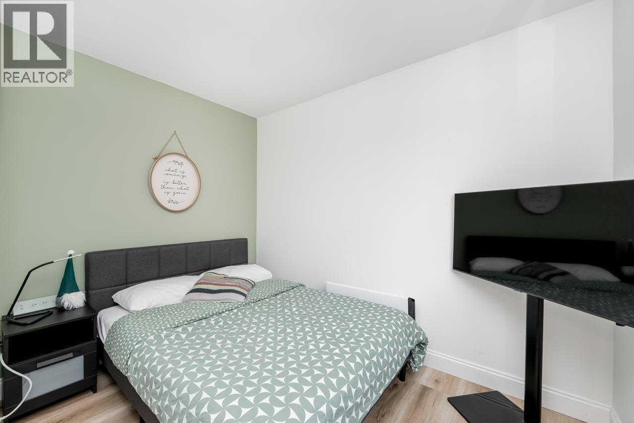 3245 TRAVERS AVENUE, West Vancouver