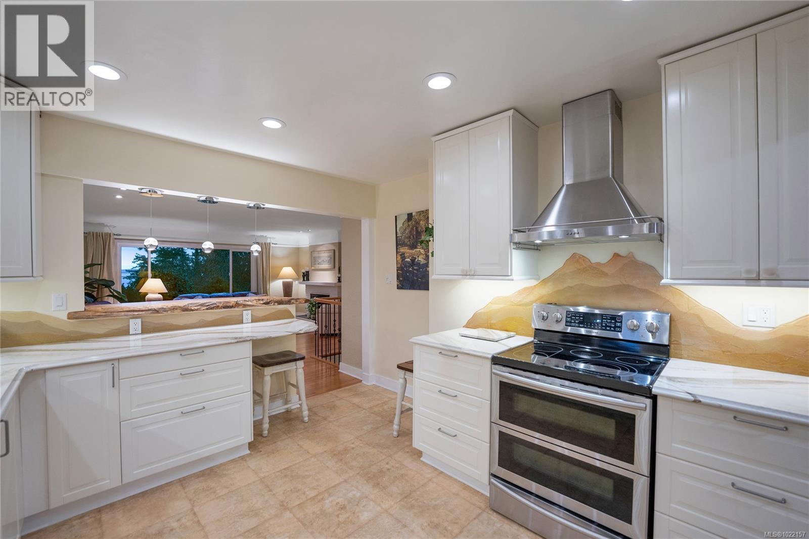  2229 Arbutus Road, Saanich