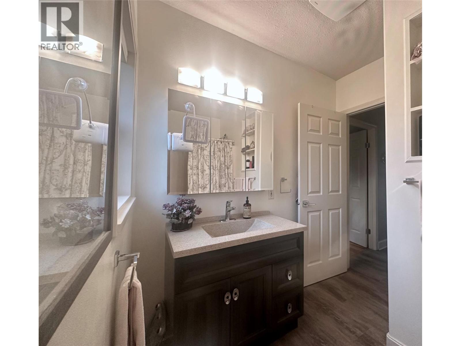 8704 72ND Avenue, Osoyoos