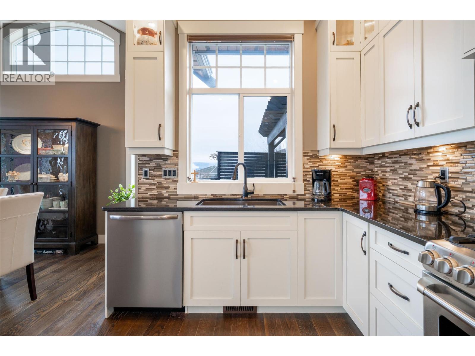 7 1117 Mt. Fosthall Drive, Vernon