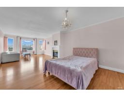 10848 129a Street, Surrey, BC V3T3K6 Photo 10