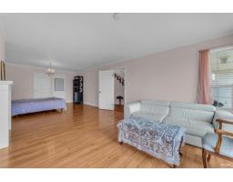 10848 129a Street, Surrey, BC V3T3K6 Photo 9