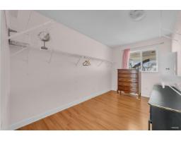 10848 129a Street, Surrey, BC V3T3K6 Photo 11