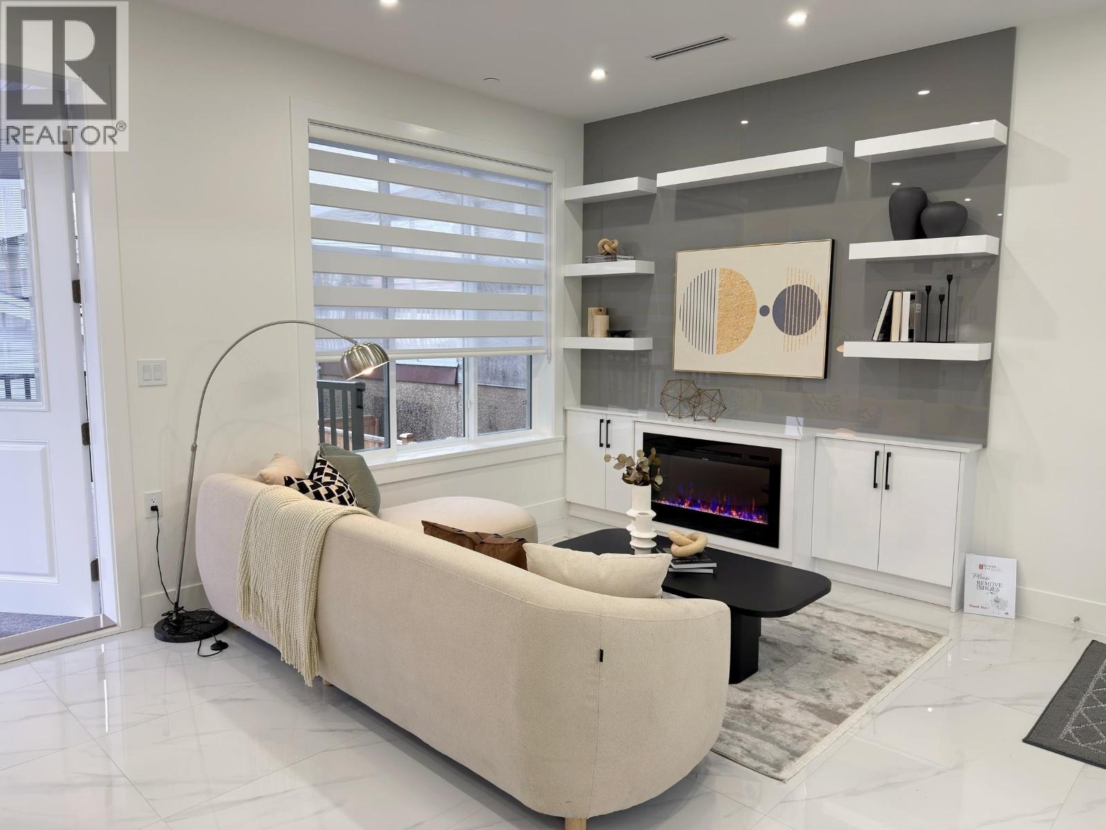 2172 E 46TH AVENUE, Vancouver