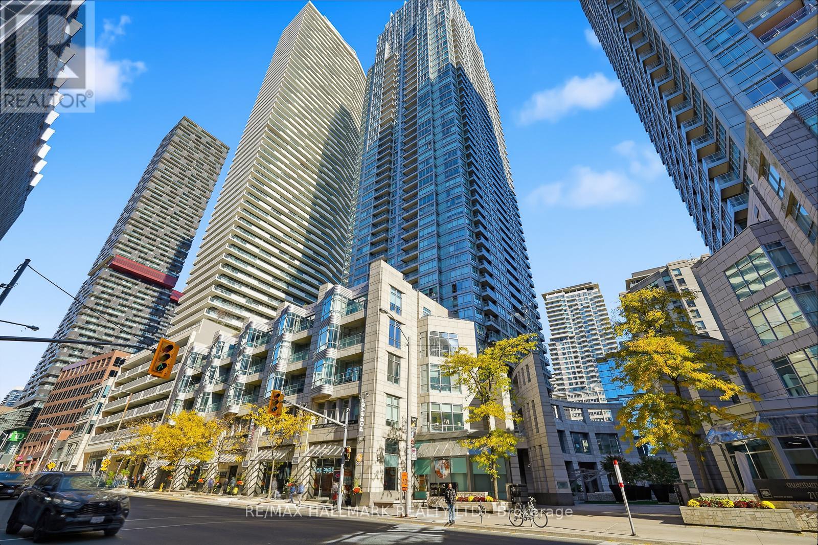 2191 Yonge Street 4801