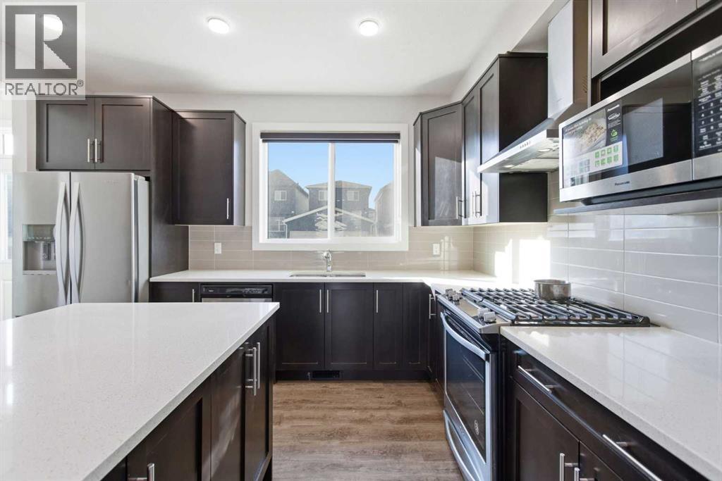 Single Family House for Sale in  Savanna Link NE Saddle Ridge Calgary 