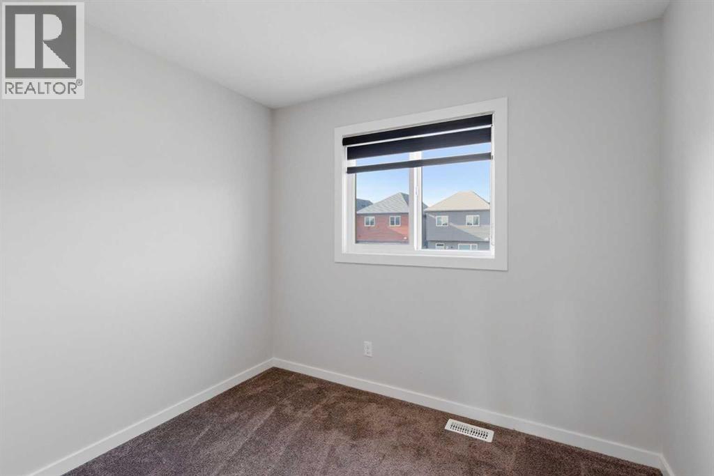 Single Family House for Sale in  Savanna Link NE Saddle Ridge Calgary 