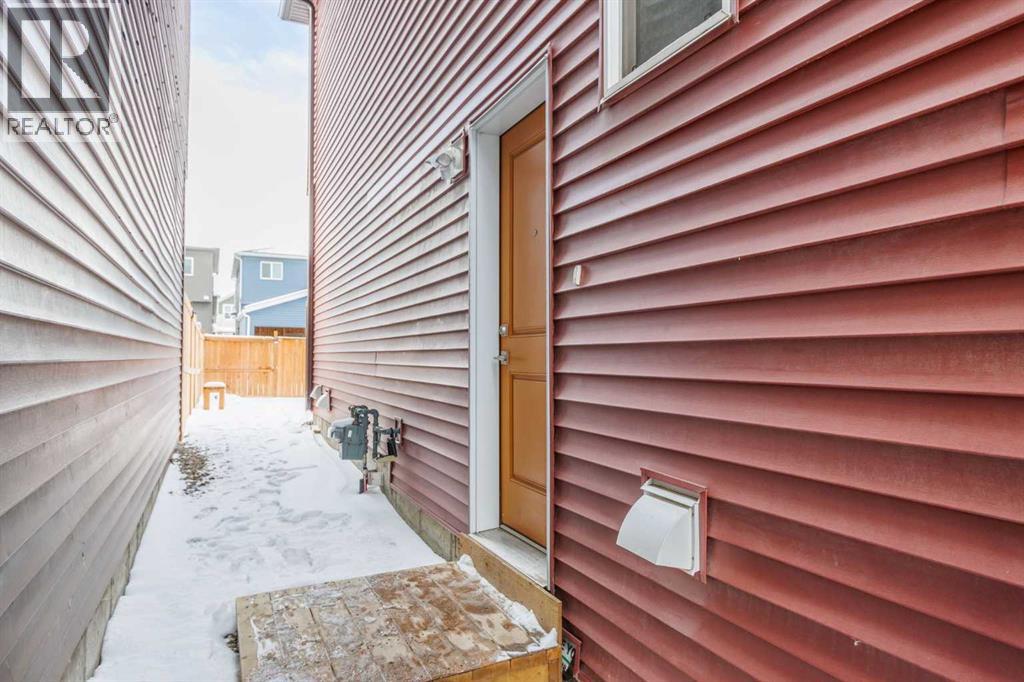 Single Family House for Sale in  Savanna Link NE Saddle Ridge Calgary 