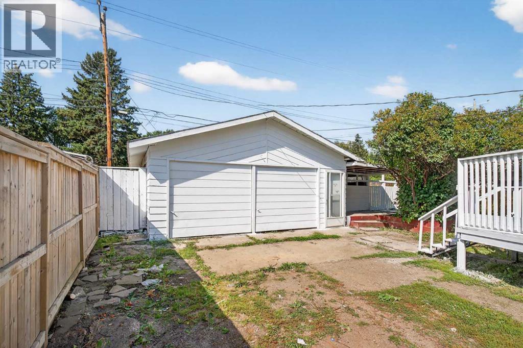 Single Family House Bungalow for Sale in  Centre Street NW Thorncliffe Calgary 