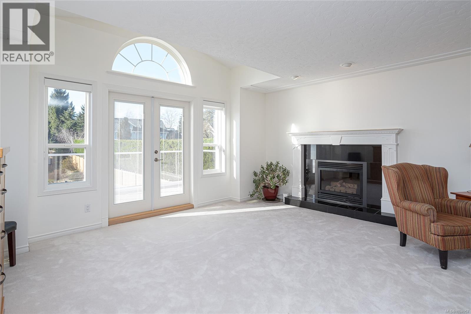  521 Pamela Place, Saanich