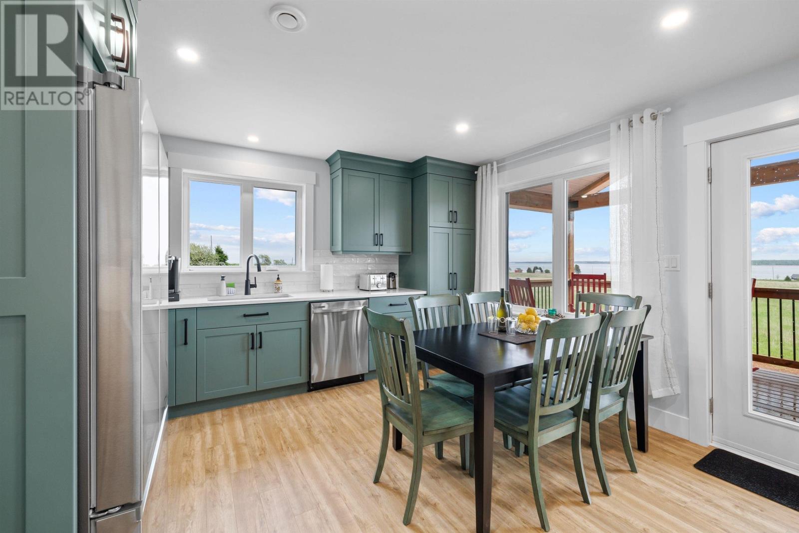 236 BLACKETT ROAD - 6