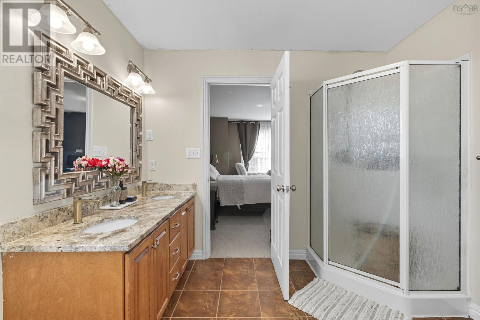 Property 30 of 49 of 7 Fathom Court