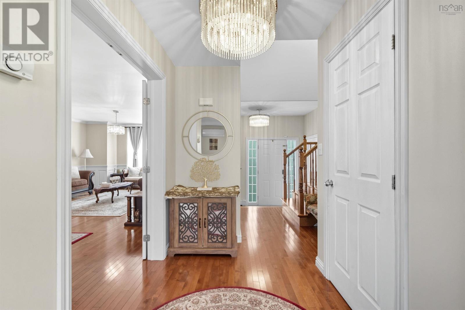 Property 7 of 49 of 7 Fathom Court