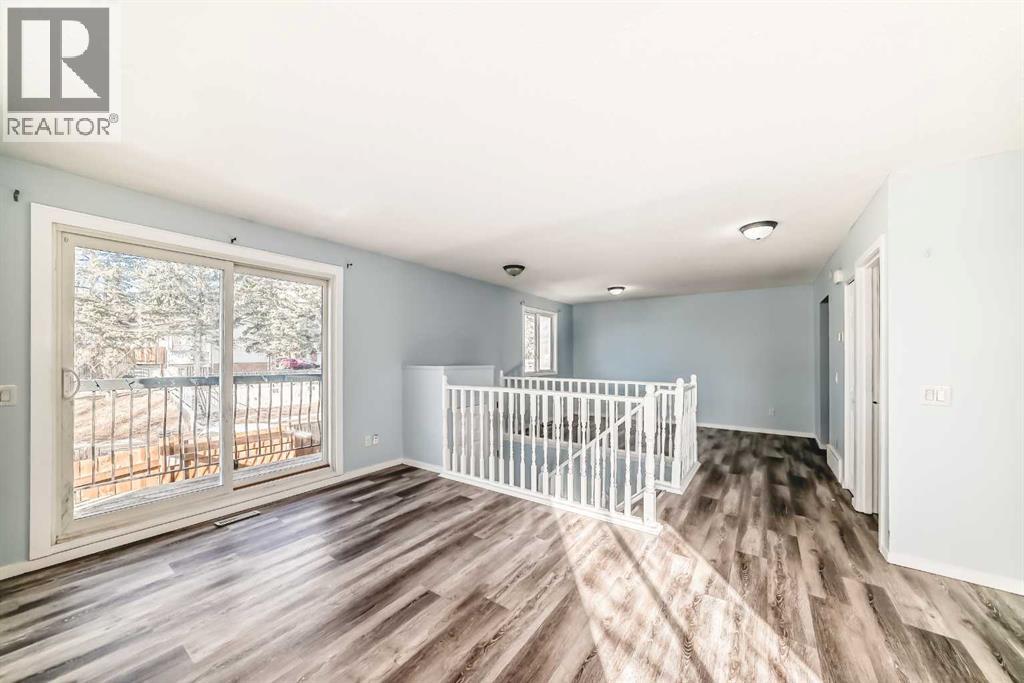 Single Family House Bi-level for Sale in F Pinehill Road NE Pineridge Calgary 