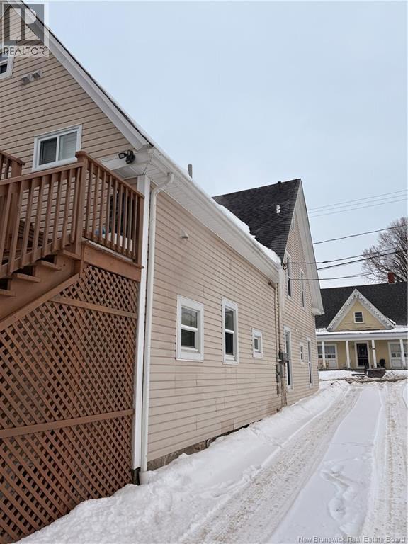 18 Carleton Street - 4