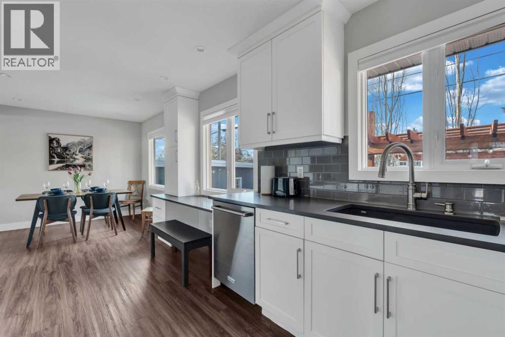 Single Family House Bungalow for Sale in  Garrick Drive SW Glamorgan Calgary 