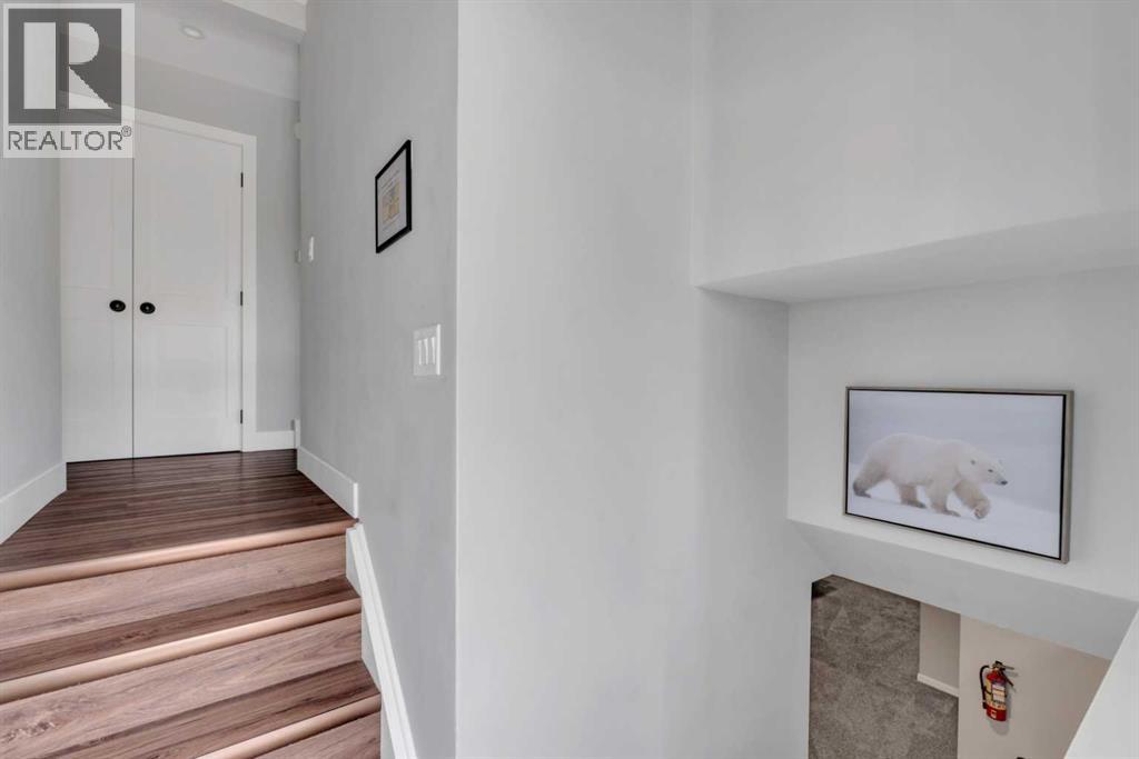 Single Family House Bungalow for Sale in  Garrick Drive SW Glamorgan Calgary 