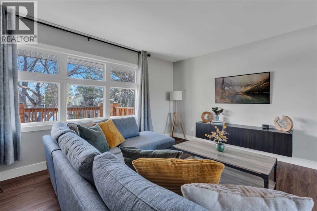 Single Family House Bungalow for Sale in  Garrick Drive SW Glamorgan Calgary 