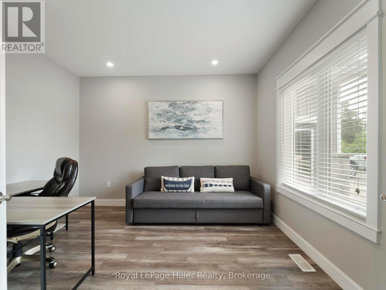72431 BLUEWATER HIGHWAY - 11