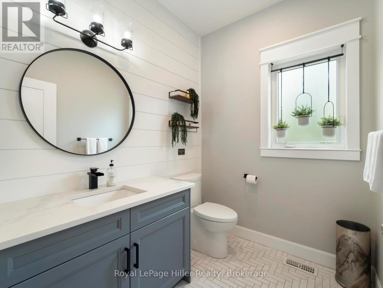 72431 BLUEWATER HIGHWAY - 22