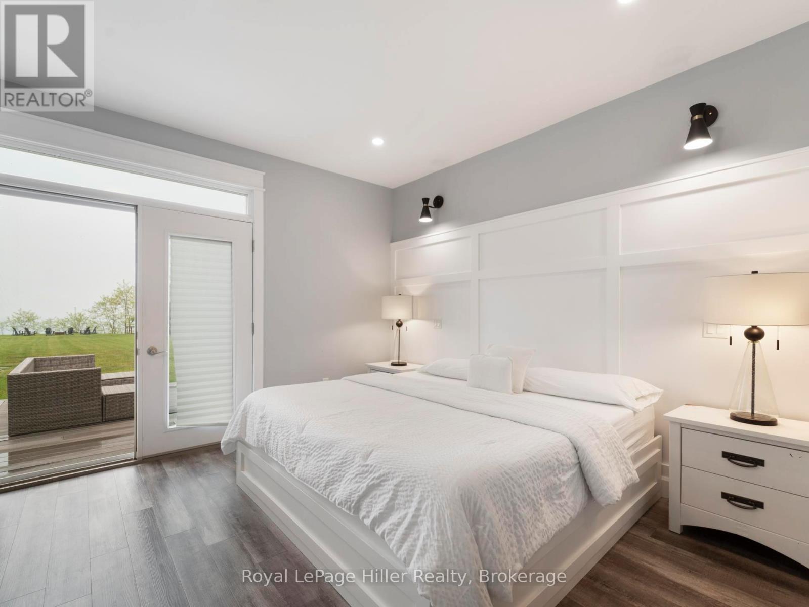 72431 BLUEWATER HIGHWAY - 31