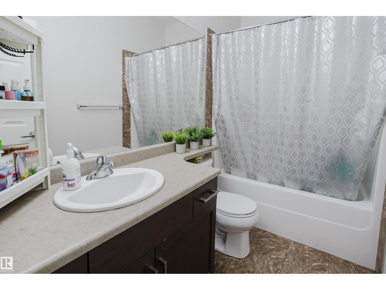 #415 2203 44 AV NW - 19