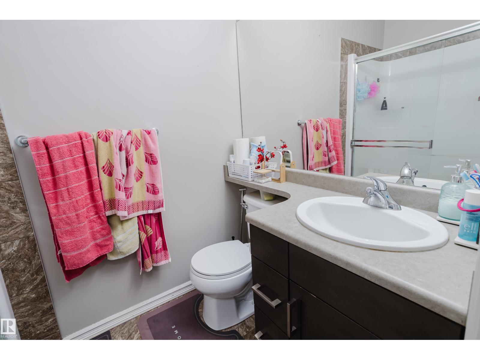 #415 2203 44 AV NW - 15