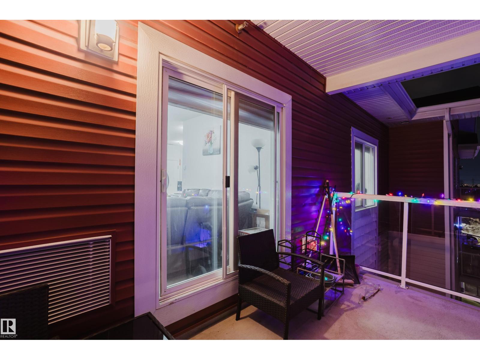 #415 2203 44 AV NW - 30