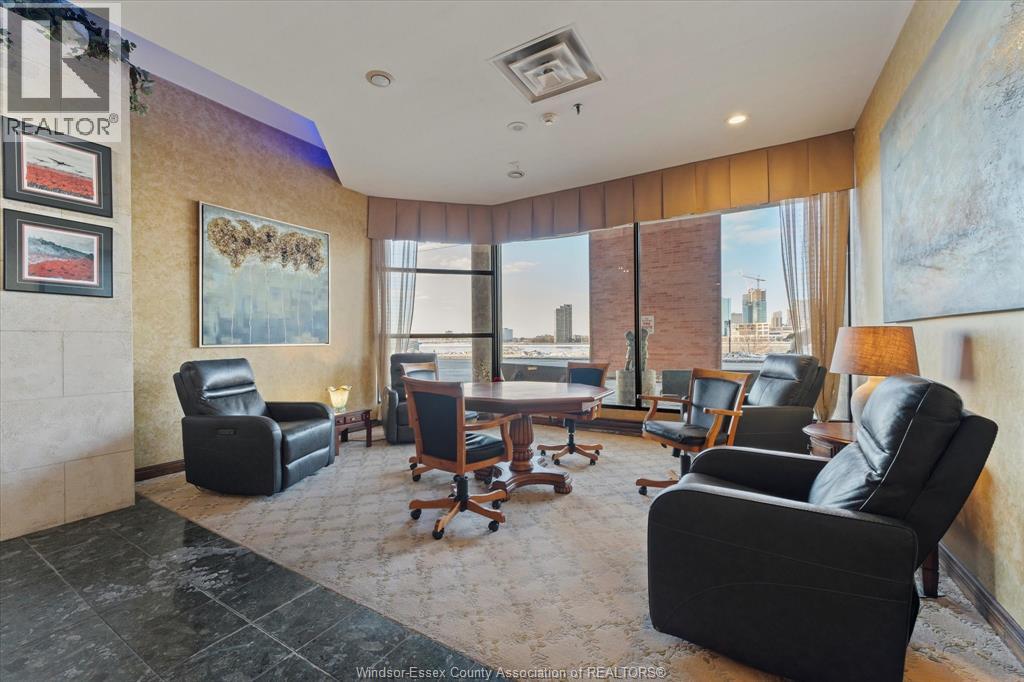 #1301 515 RIVERSIDE DRIVE WEST - 25