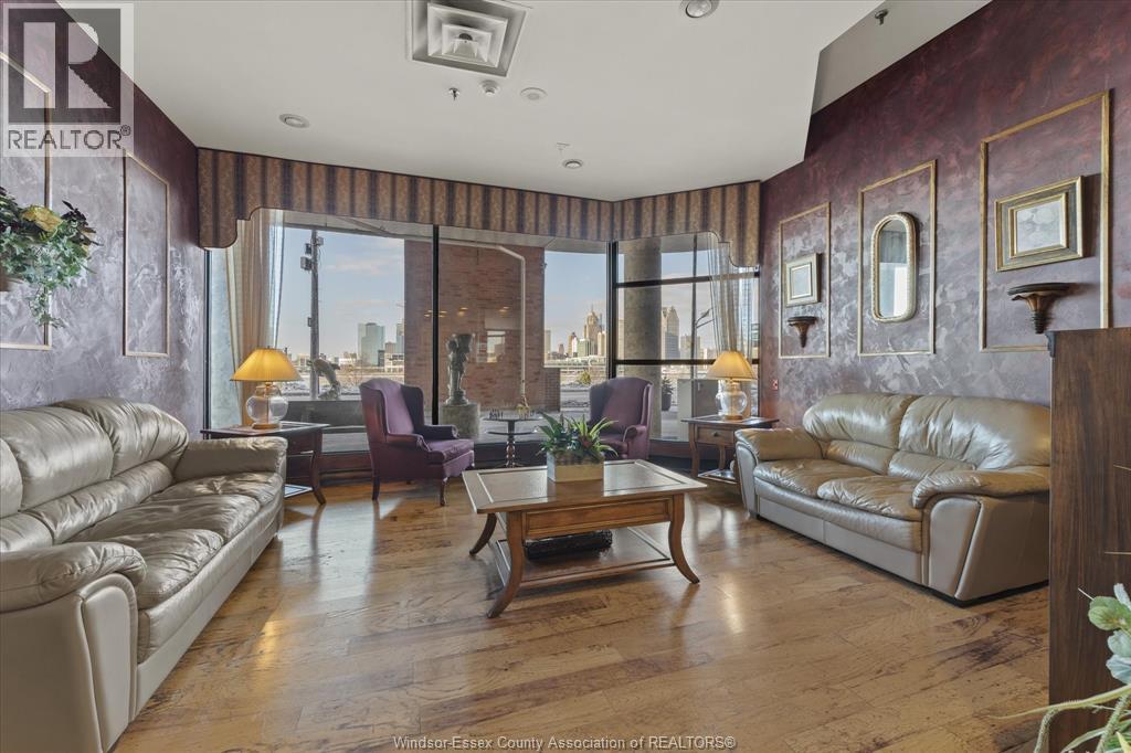 #1301 515 RIVERSIDE DRIVE WEST - 23