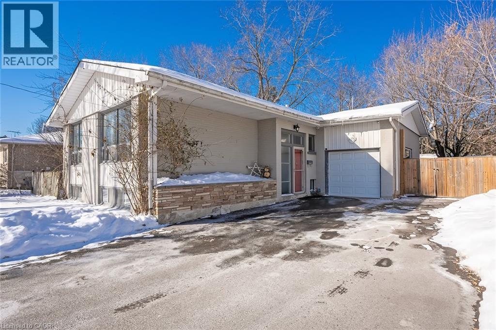 1175 PINEGROVE Road - Photo 3 of 50, Oakville, Ontario