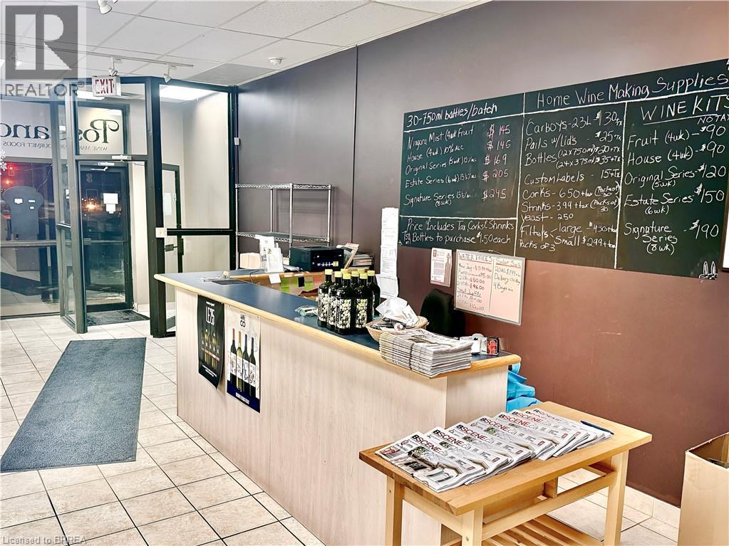 250 KING GEORGE Unit 7 photo 4