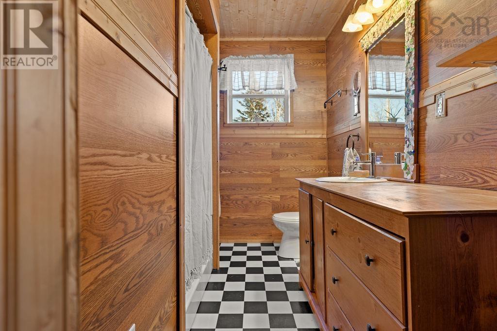 Property 20 of 29 of 128 Aspen Drive