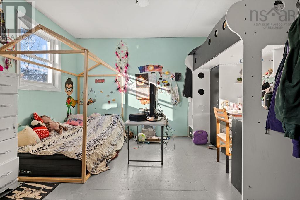 Property 27 of 29 of 128 Aspen Drive