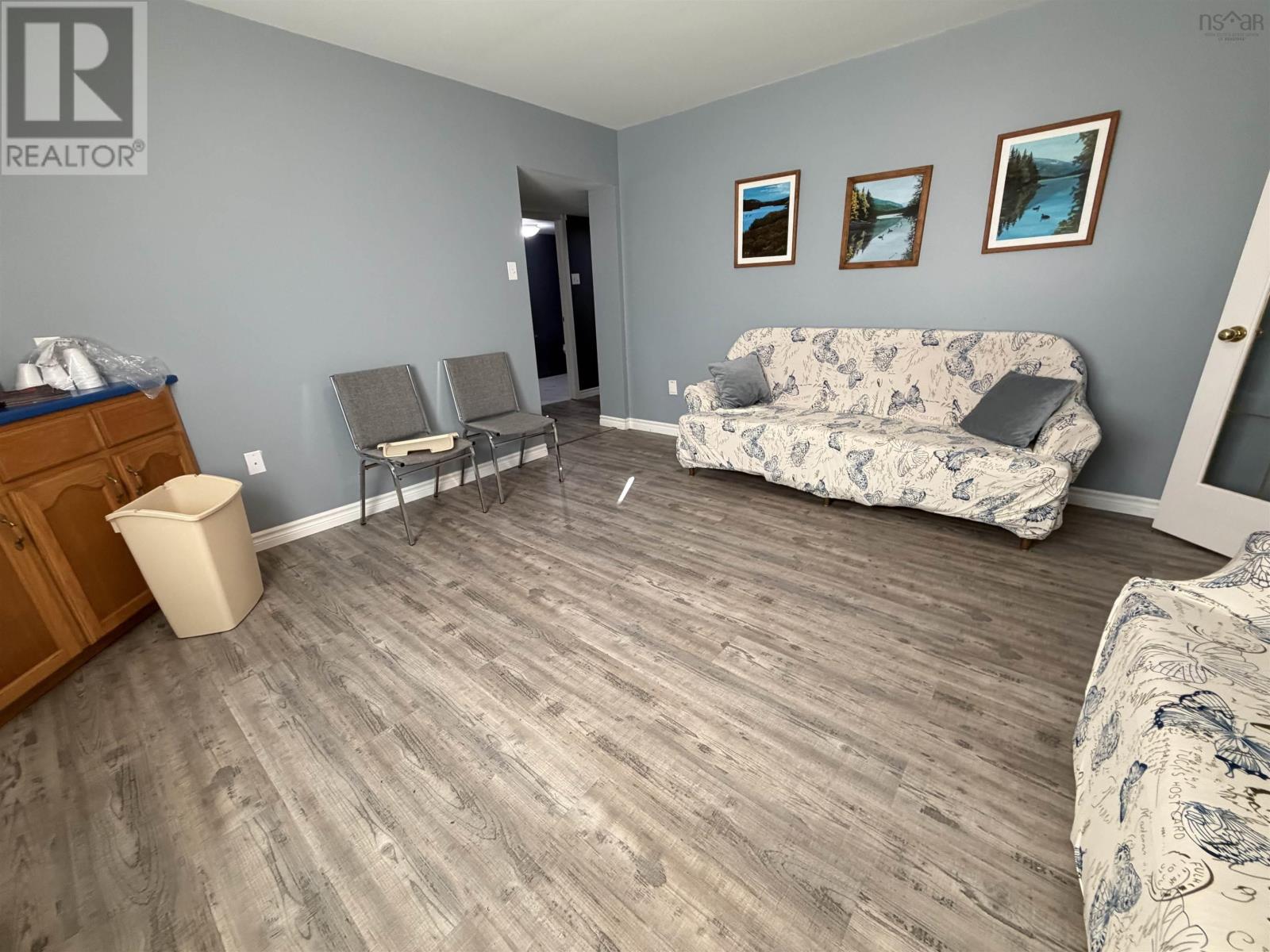 Property 19 of 41 of 429 Highway 7