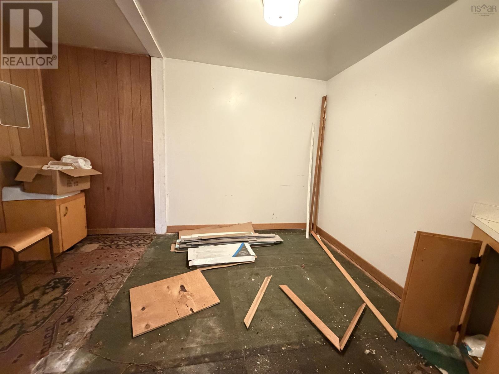 Property 36 of 41 of 429 Highway 7