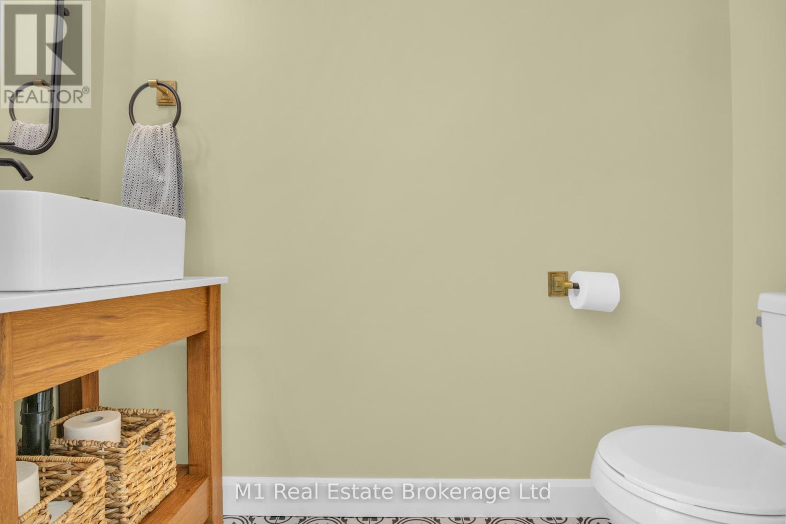 106 Edminston photo 4