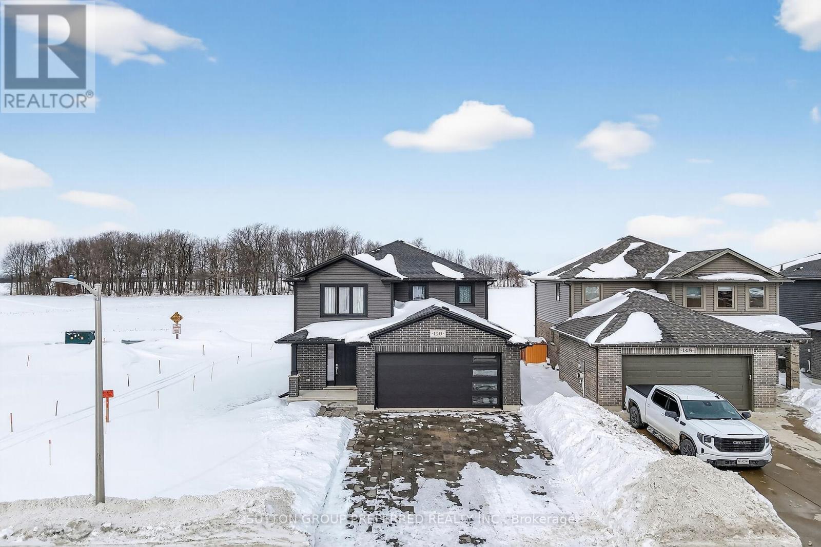 150 GILMOUR DRIVE - Photo 4 of 50, Lucan Biddulph (Lucan), Ontario