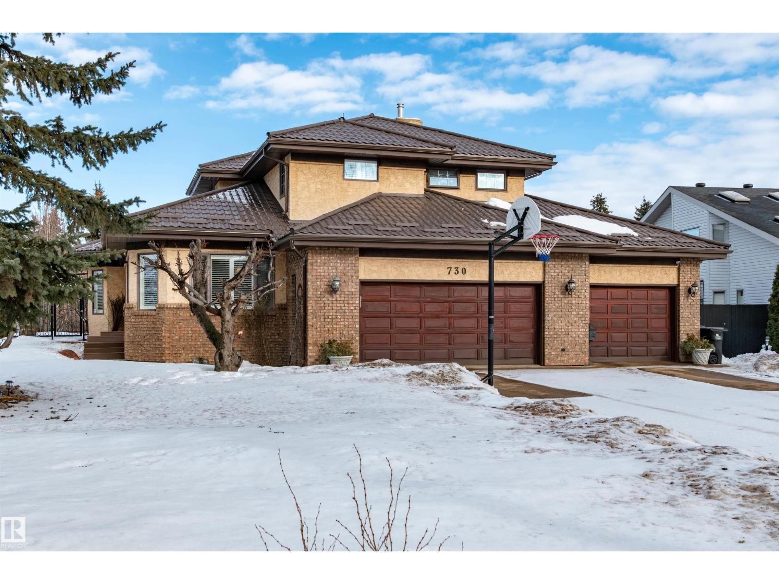 730 ESTATE DR, Sherwood Park