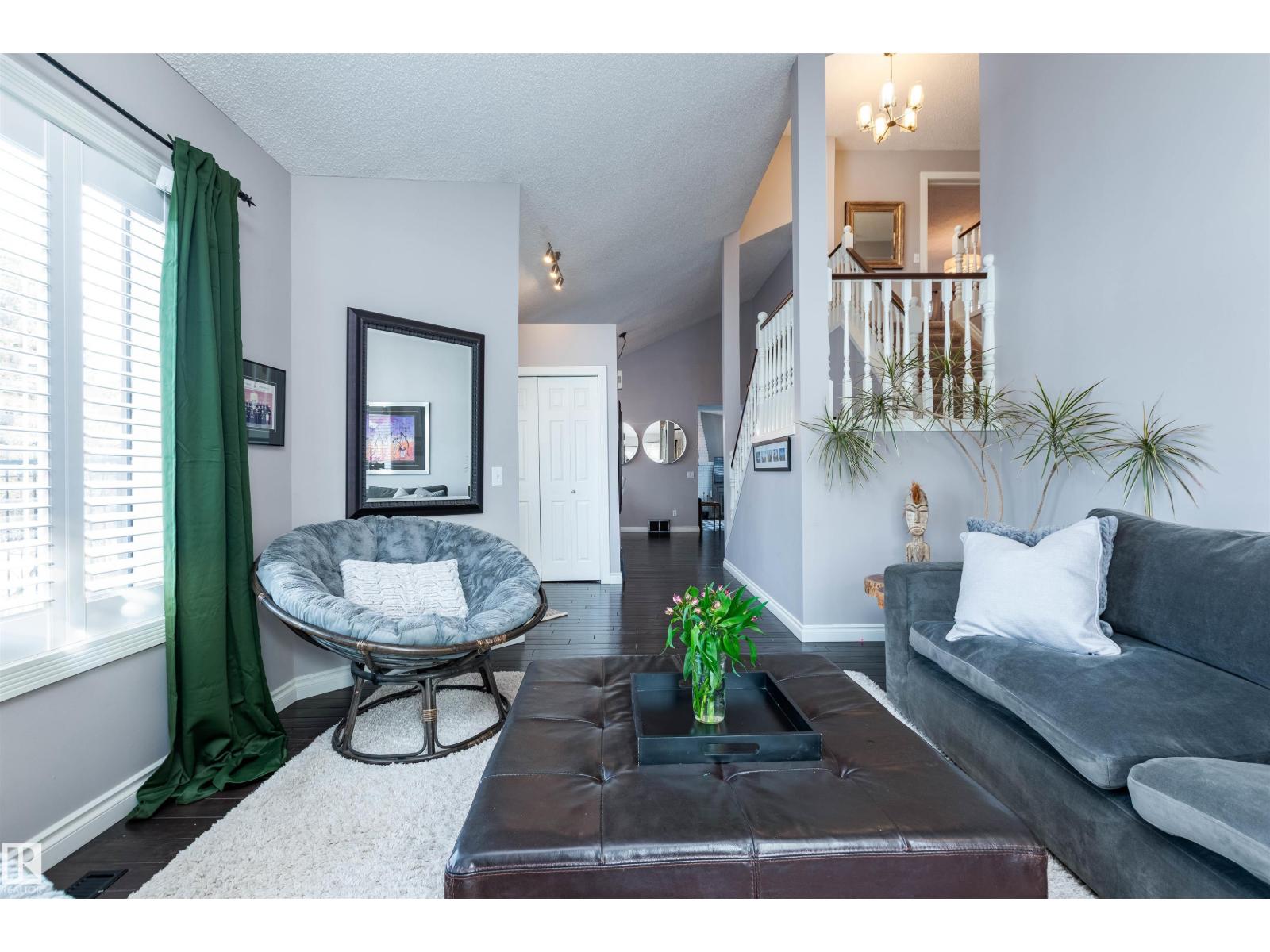 730 ESTATE DR, Sherwood Park