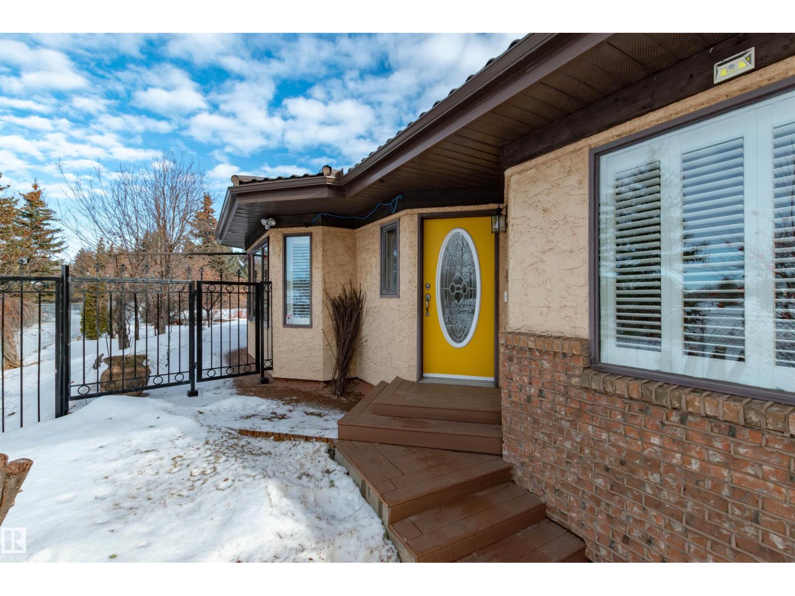 730 ESTATE DR, Sherwood Park